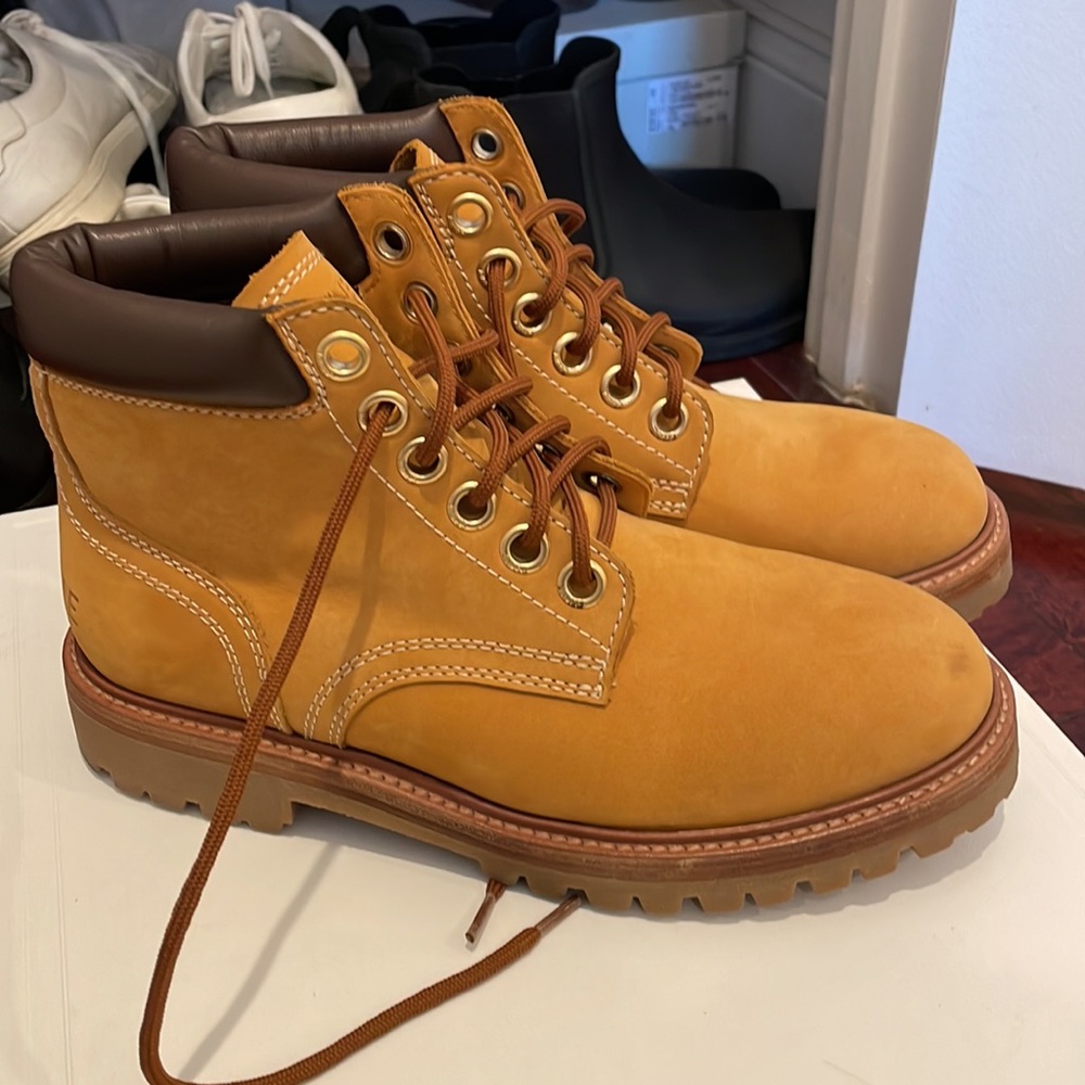 Celine Kurt lace up boot